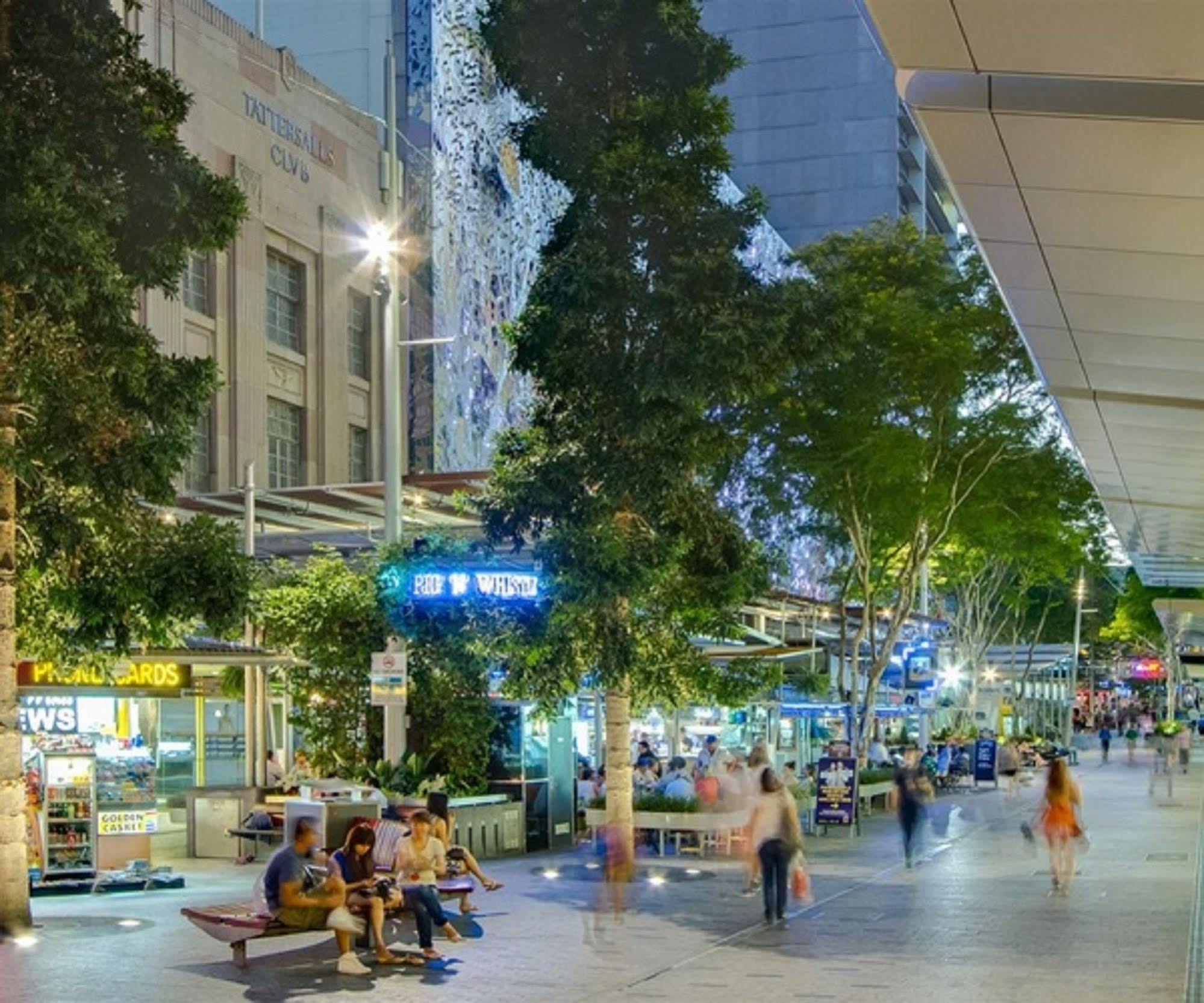 Macarthur Chambers Brisbane Exteriör bild